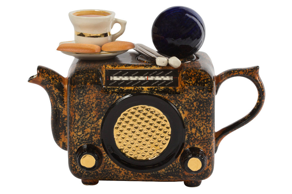 Ceramic Inspirations Radio Brown Medium Teapot