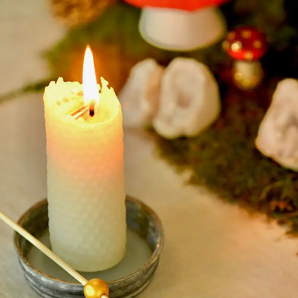 Beeswax 4" Treasure Candle® - Gold