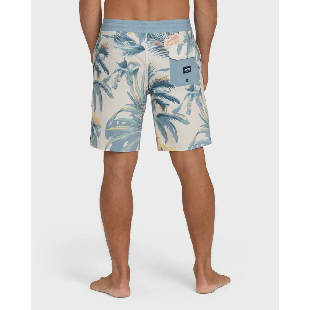 BILLABONG - SUNDAY LO TIDE 18" BOARDSHORTS | Blue Horizon