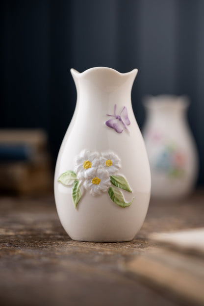 Belleek Daisy Mini Vase