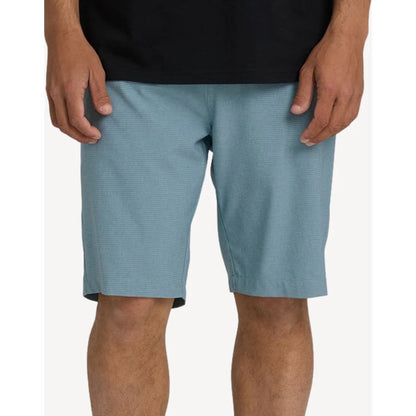BILLABONG - CROSSFIRE MID SUBMERSIBLE 19" SHORTS | Blue Fog