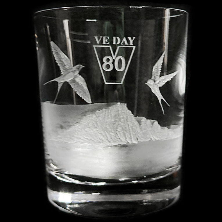 Dartington VE Day 80th White Cliffs Of Dover Tumbler - Hand Etched