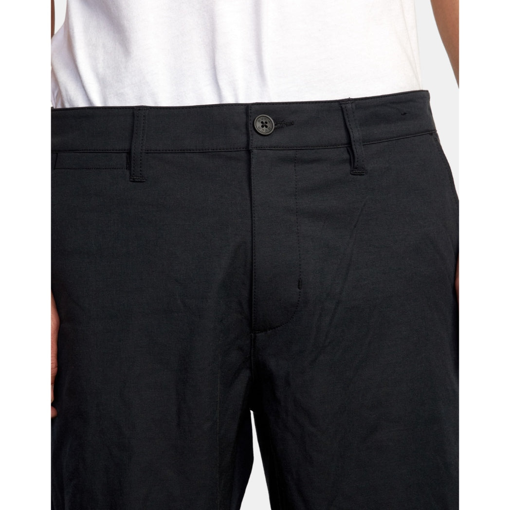 RVCA - BACK IN 19" HYBRID SHORTS | BLACK